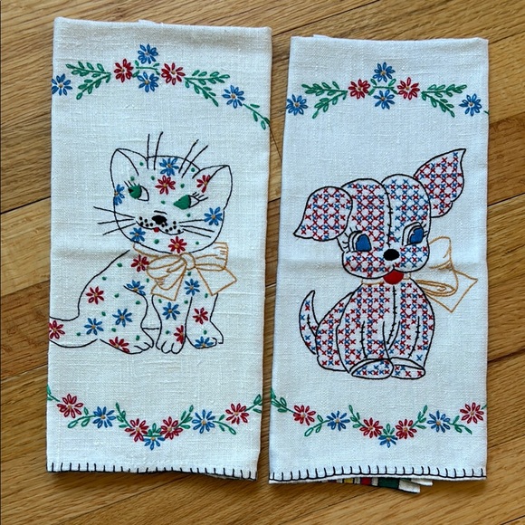 Other - Vintage Hand Embroidered Cat & Dog Tea Towels